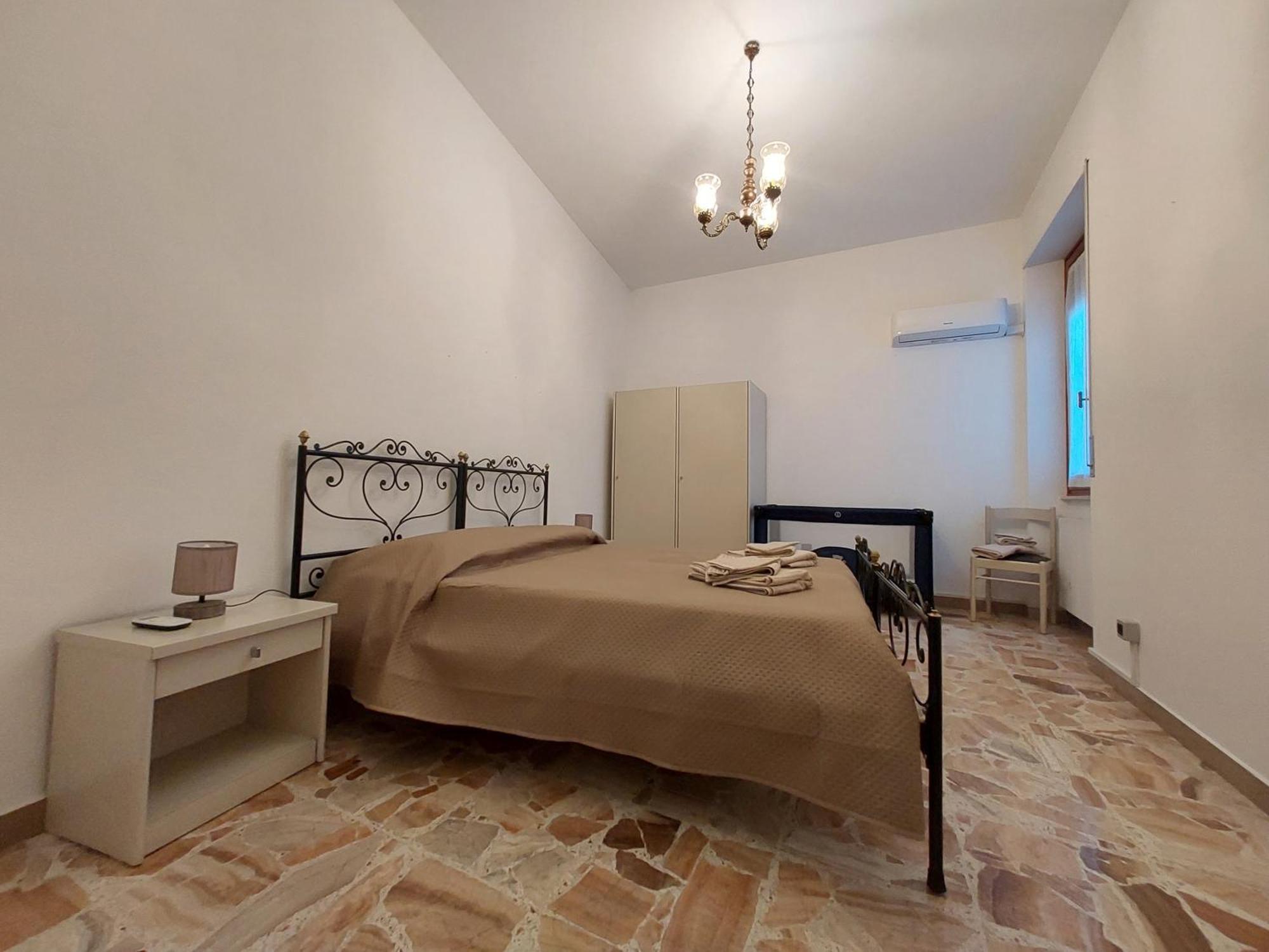 Casa Vacanze Zarinu Орґозоло Екстер'єр фото