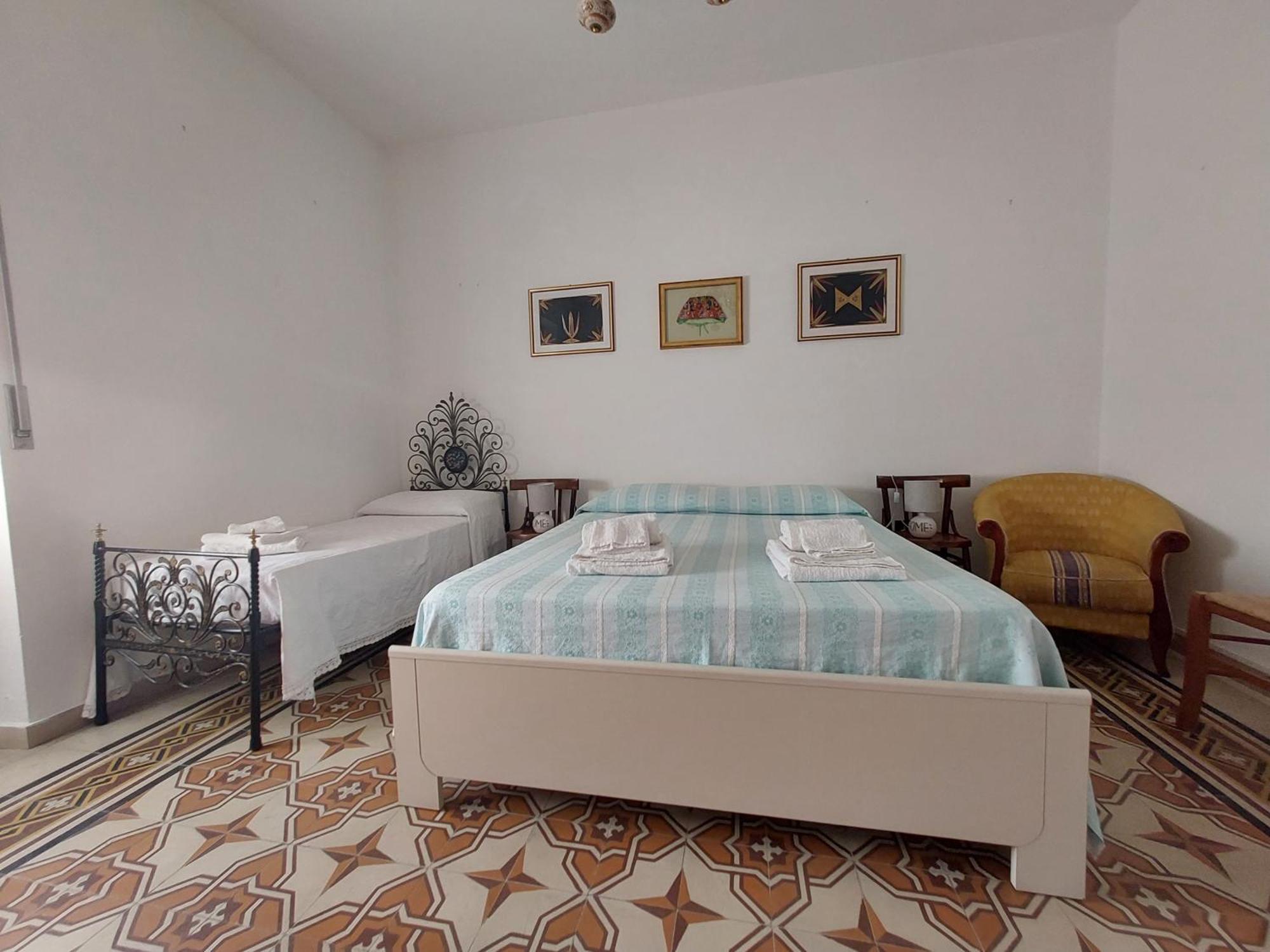 Casa Vacanze Zarinu Орґозоло Екстер'єр фото